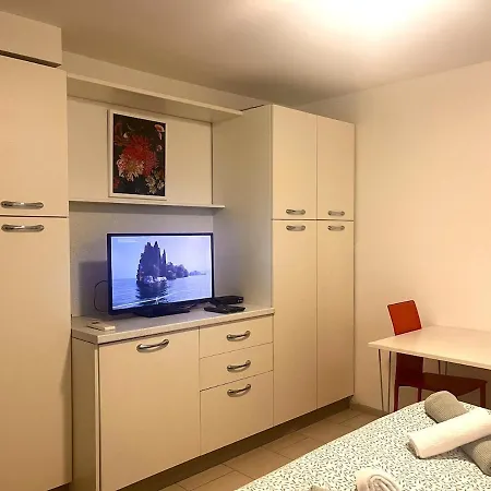 Accogliente Monolocale In Menton